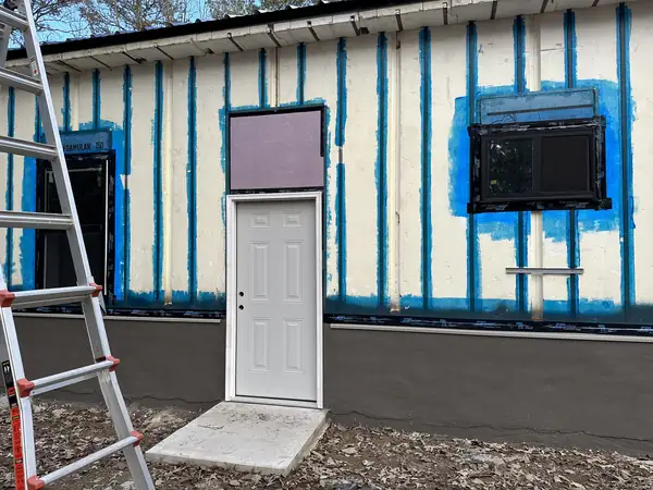Windows, door and insulation